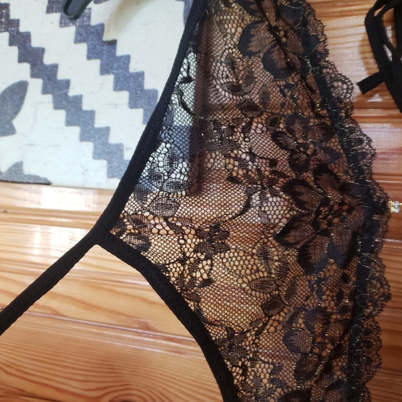 NWT Lace Teddy - Picture 3 of 11
